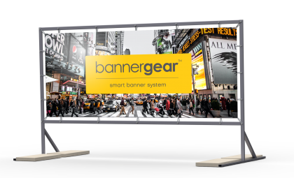 Wizualizacja - wolnostojąca reklama, tablica reklamowa, billboard z systemem napinania banerów model Simple Frame