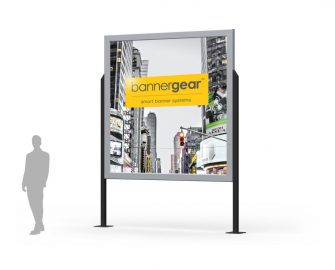 Wizualizacja - wolnostojąca reklama, tablica reklamowa, billboard z opatentowanym systemem napinania banerów bannergear™ model Free Slim