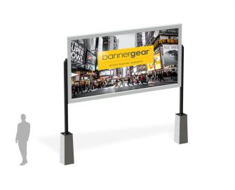 Wizualizacja - wolnostojąca reklama, tablica reklamowa, billboard z opatentowanym systemem napinania banerów bannergear™ model Free Slim